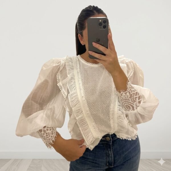 Blusa encaje